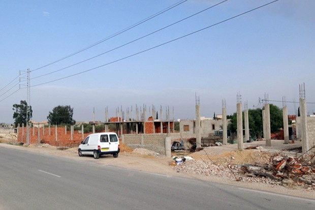 IL ÉTAIT L’UN DES FLEURONS DE L’AGRICULTURE À JIJEL: Un ex-domaine agricole d’El-Milia “bouffé” par le béton