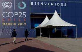 Planète - COP25: Des parents du monde entier lancent un appel à sauver l'avenir de leurs enfants