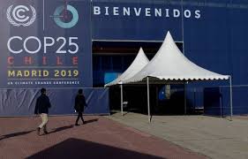 Planète - COP25: Des parents du monde entier lancent un appel à sauver l'avenir de leurs enfants