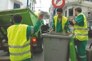 KSAR EL-BOUKHARI (MÉDÉA) - Les éboueurs honorés par les citoyens
