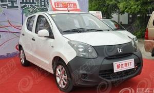 Zotye Z100, une copie conforme de la Maruti 800, et la Chery QQ, la réplique de Daewoo Matiz  Stars du salon de l'automobile