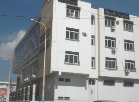 Prostestation devant la direction de l'éducation de Sétif