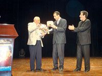 COUP D'ENVOI DE LA 6E EDITION DU FESTIVAL DU THEATRE PROFESSIONNEL                                    Le monologue 'Karine' en ouverture