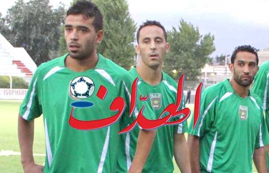 مولودية سعيدة... هدان يحث على العمل والتحمّل واللاعبون يتجاوبون معه