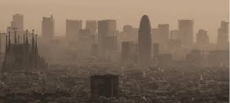 Planète (Espagne) - Pollution: Barcelone déclare l’urgence climatique