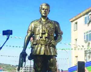 Aghribs (Tizi Ouzou) - Vibrant hommage à Didouche Mourad