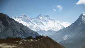 Planète - Réchauffement climatique: dans l'Himalaya, la végétation gagne de l'altitude