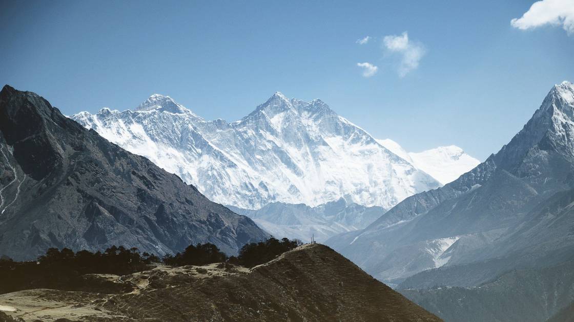 Planète - Réchauffement climatique: dans l'Himalaya, la végétation gagne de l'altitude
