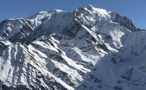 Planète (France) - «Aujourd’hui, 99 % des gens sont choqués par ce qui se passe au sommet du Mont-Blanc», constate le maire de Saint-Gervais