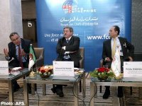 Les 14 directives économiques du RND                                    Ahmed Ouyahia, premier invité du FCE