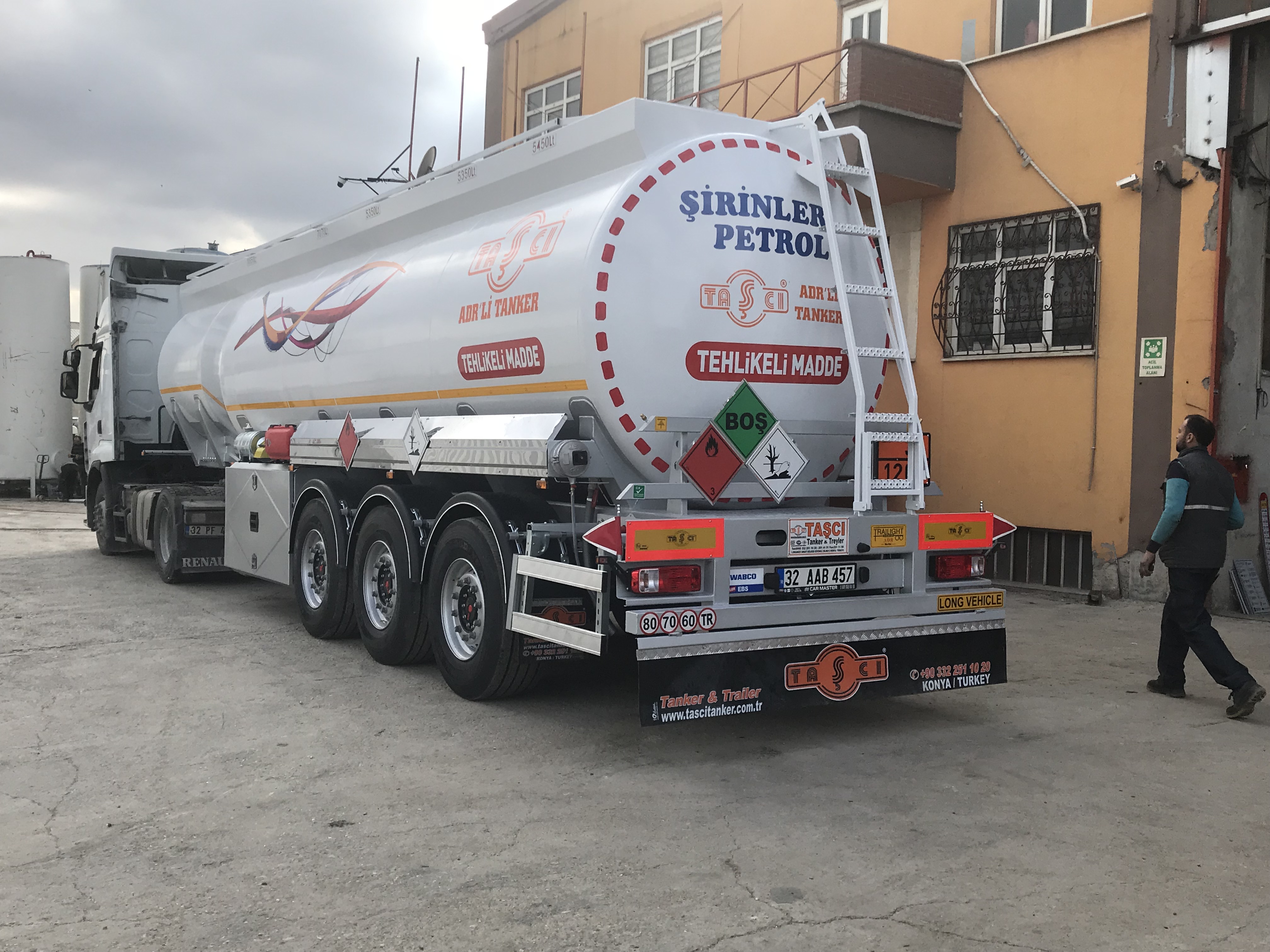 BURAK DOLEK TURKIE import-export