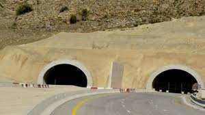 Constantine - Autoroute Est-ouest: Contournement de djebel El Ouahch: retour à la case départ. Pourquoi cette volte-face au lieu d’une solution de réparation ?