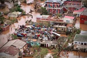 Planète (Afrique) - UN AN APRÈS LE PASSAGE DU CYCLONE IDAI: Le Mozambique en besoin urgent de l’aide humanitaire