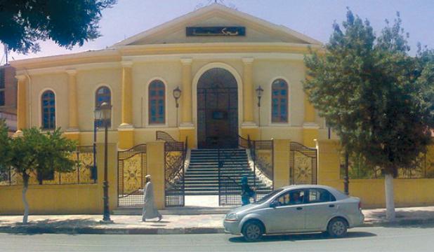 ضابط شرطة يتورط في تزوير محررات رسمية في قضية مخدرات                                    عثر بحوزته على محاضر مزيّفة في باتنة