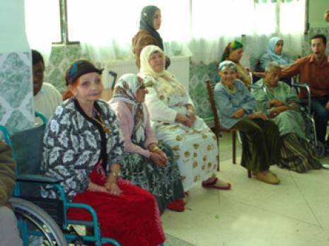 Pour une meilleure prise en charge des personnes âgées                                    Célébration de la journée mondiale de la santé