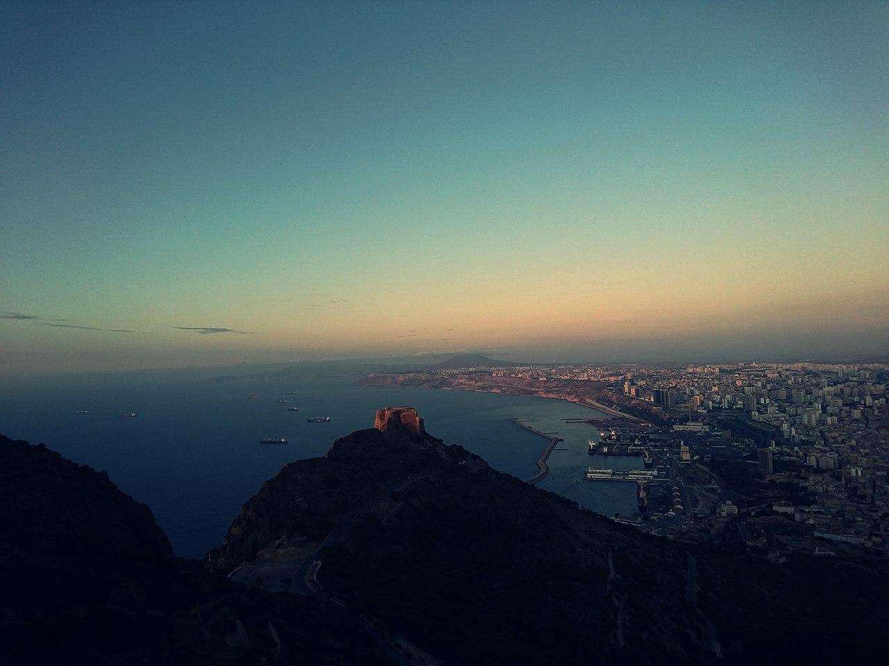 Forts et Portes d'Oran.. !