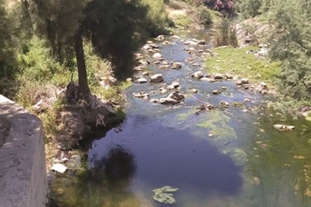 Tizi Ouzou - LE SYSTÈME D’IRRIGATION ASSIF LANASSAR EST VIEUX DE 80 ANS: L’aqueduc de Boghni, un trésor déterré