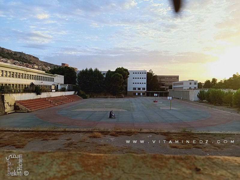 TLEMCEN : Le Lycée Dr. Benzerdjeb, un haut-lieu du savoir