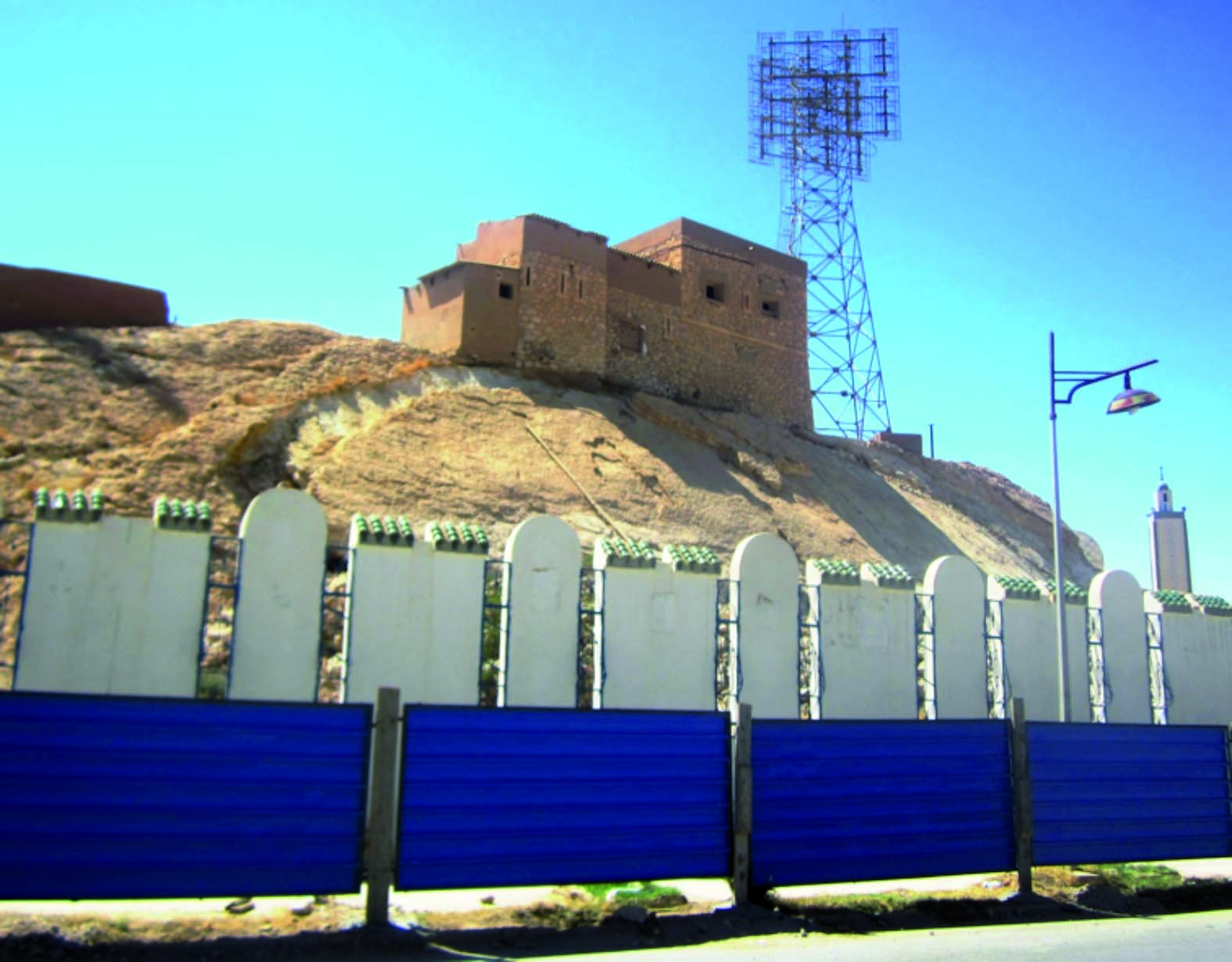 Fortin de Djebel Dhalaâ à Biskra: Mobilisation citoyenne pour la préservation du site historique