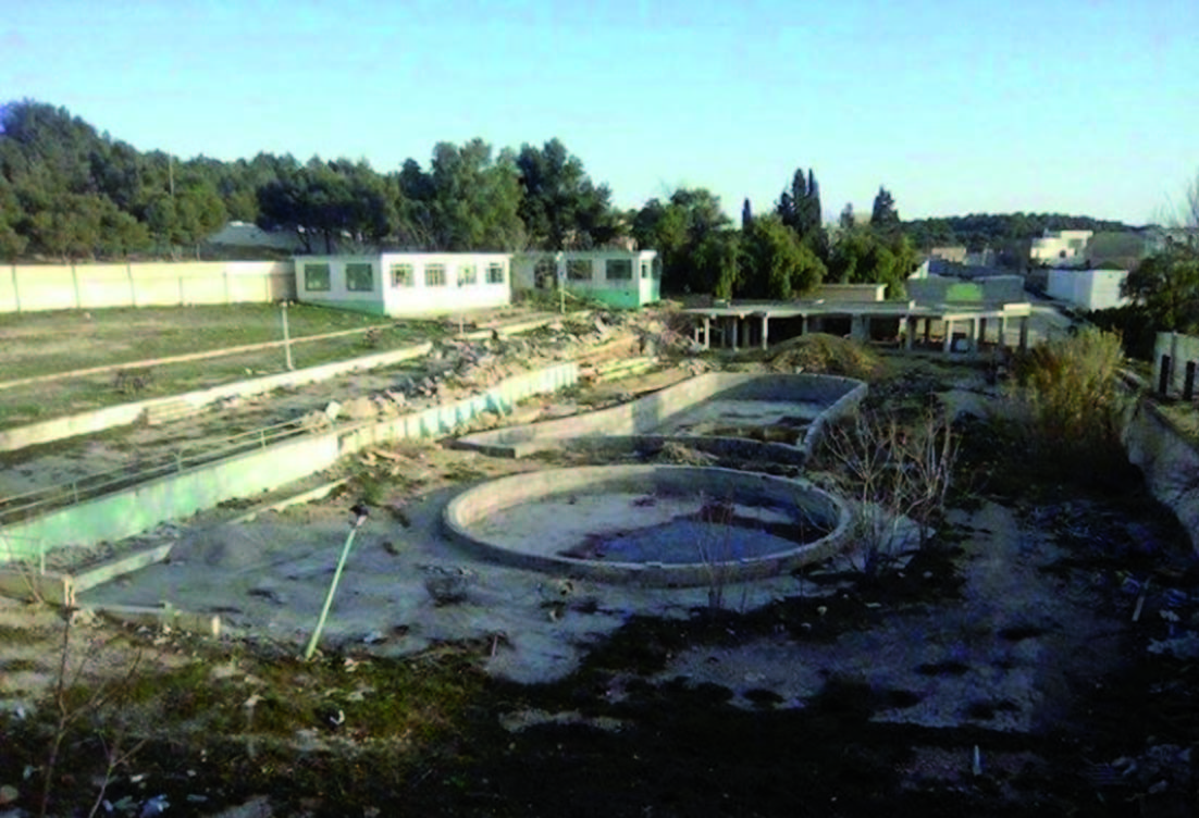 Aïn Beida (Oum El Bouaghi) - La piscine communale à l’abandon