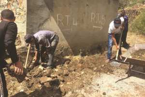 M'CHEDALLAH (BOUIRA) - Volontariat pour réhabiliter le village Iwaqouren