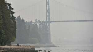 Planète - Canada: Vancouver étouffe sous la fumée des feux aux Etats-Unis