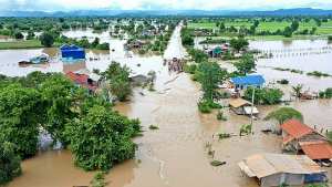 Planète - Inondations au Vietnam et au Cambodge: sept morts, des milliers d'évacués