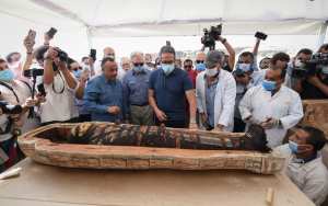 Des cercueils égyptiens anciens de 2600 ans ouverts pour la première fois de l'histoire