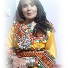 الفنانة سعيداني فروجة تتغنى بالجزائر و تاريخها