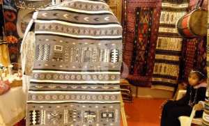Ghardaïa: le tapis traditionnel touché par la mévente…