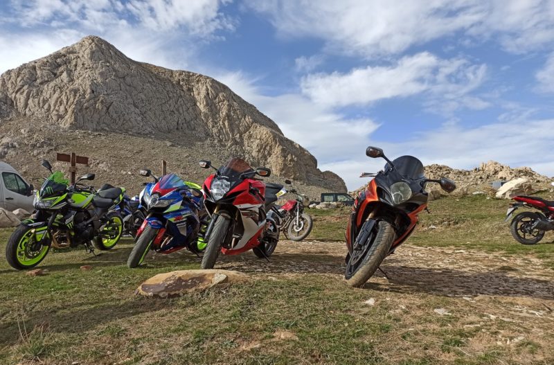 Algérie (Parc national du Djurdjura) - Des motocyclistes rôdent en pleine aire protégée: Nuisance sonore à Tikjda