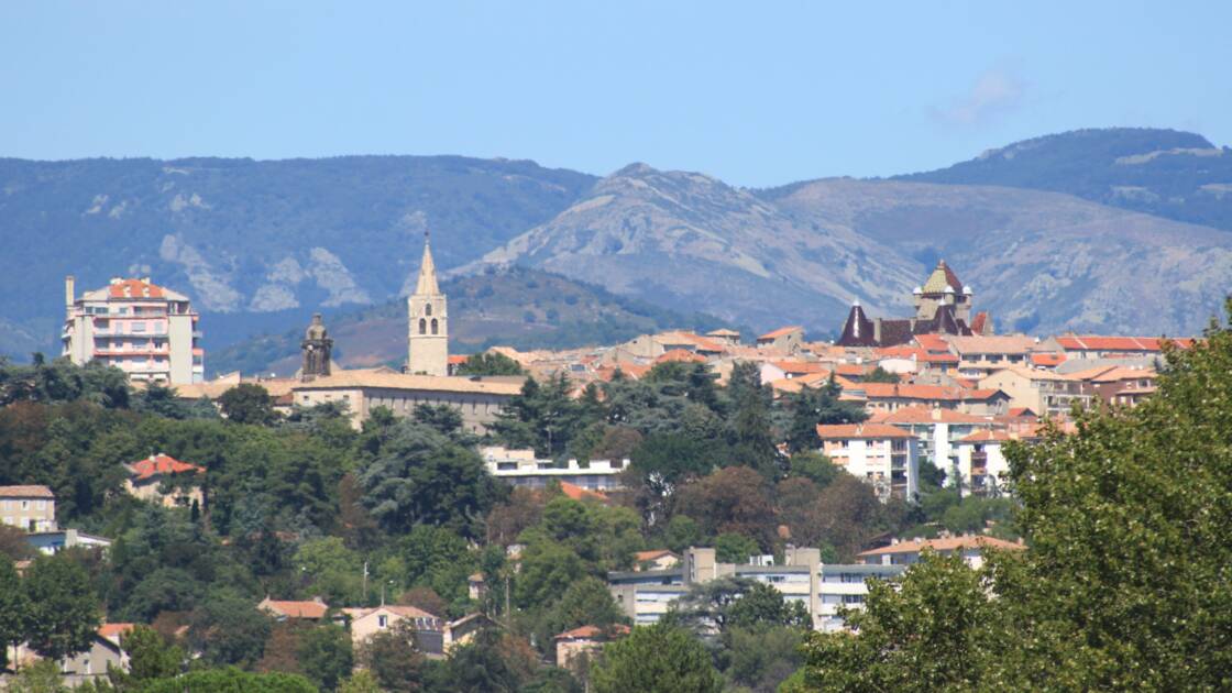 Planète (Europe/France) - Cette association décerne des 