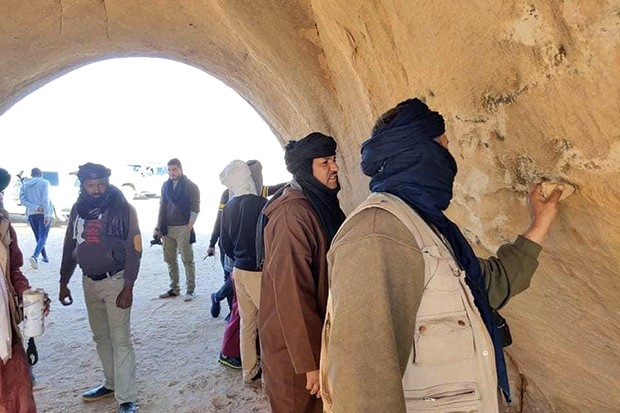 Algérie - À L’INITIATIVE DU FORUM ATAKOR À TAMANRASSET: Un éductour pour nettoyer les sites du Tassili Hoggar