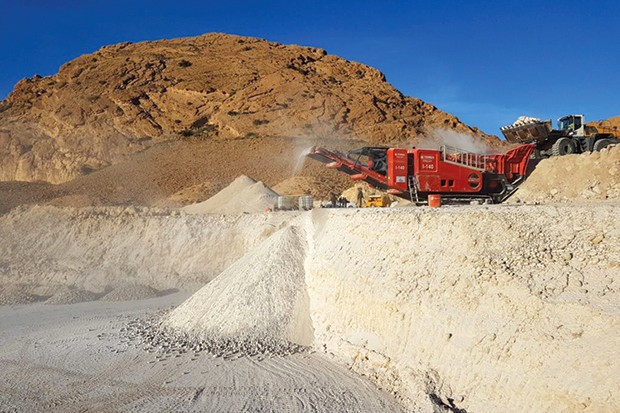 Biskra - APRÈS L’ENGAGEMENT DU MINISTRE DES MINES À LEVER LES OBSTACLES: Chloral va exporter 1,5 million de tonnes de sel de déneigement