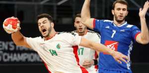 Planète/Afrique/Algérie - Mondial 2021 de Handball. Algérie 26 – France 29: Le sept national passe à côté d’un exploit