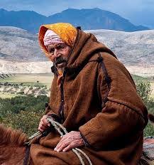 لباس القشابية مدفأة رجال الجزائر في الشتاء