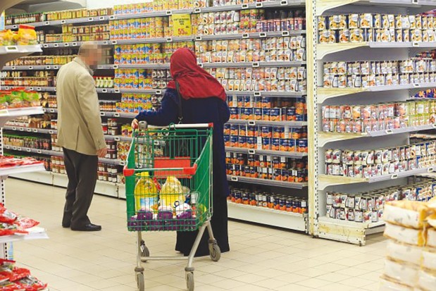 «Il faut s’attendre à une hausse généralisée des prix» des produits alimentaires en Algérie, avertit un économiste