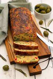 Cake salé aux olives et thon