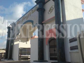 Les cours à l'arrêt                                    UNIVERSITE BADJI-MOKHTAR DE ANNABA