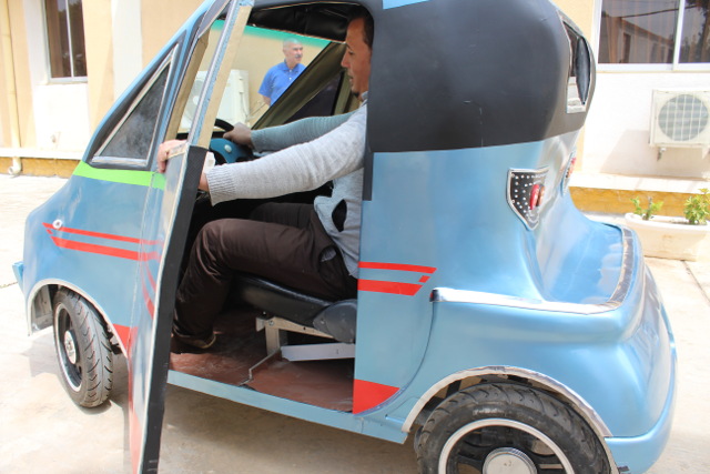 Oussama Touaba, l’inventeur d’une voiture électrique 100 % Algérienne