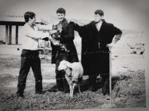 مرحلة الشباب وحب وخدمة الوطن.