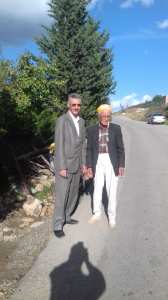 مع ابن الشهيد عريف حسين صديق بن بولعيد الذي فر معه من سجن الكدية الشيخ محمد بن حسين.