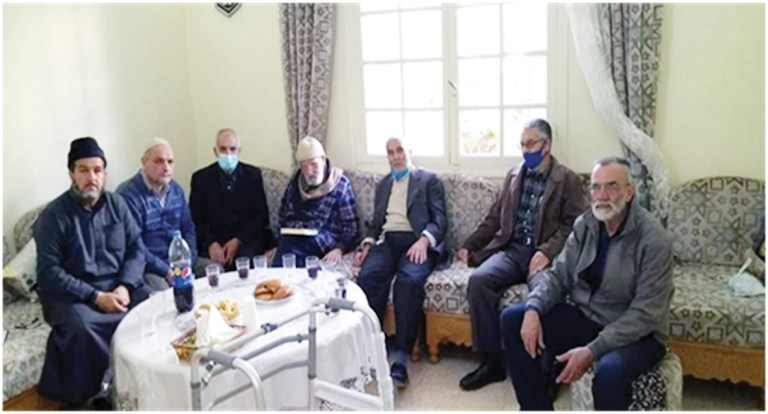 وفد من شعبة تلمسان في زيارة وفاء لأحد أعلام دار الحديث