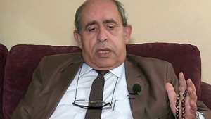 الموت يغيّب الشاعر والمناضل الكبير عز الدين المناصرة صديق الجزائر الذي كتب عن حيزية وتغزّل بفاطمة نسومر