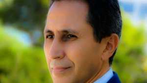 «Les dupes» d’Ahmed Benzelikha Un roman sur la réalité fabriquée