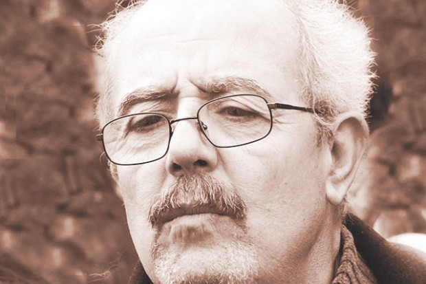 Tazmalt : l’écrivain Rachid Oulebsir au salon du livre