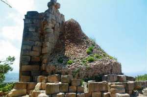 ÉRIGÉ AU IIE SIÈCLE AVANT NOTRE ÈRE Le mausolée de Taksebt, un site menacé de disparition