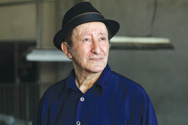 UNE ANNÉE APRÈS SA DISPARITION Idir revient cette semaine