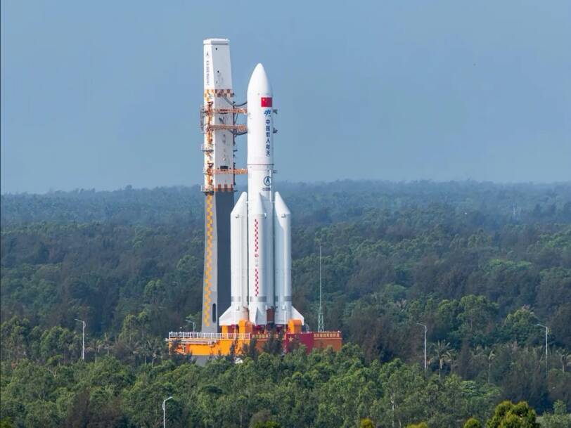 يزن 21 طناً.. ما مدى خطورة سقوط الصاروخ الصيني 