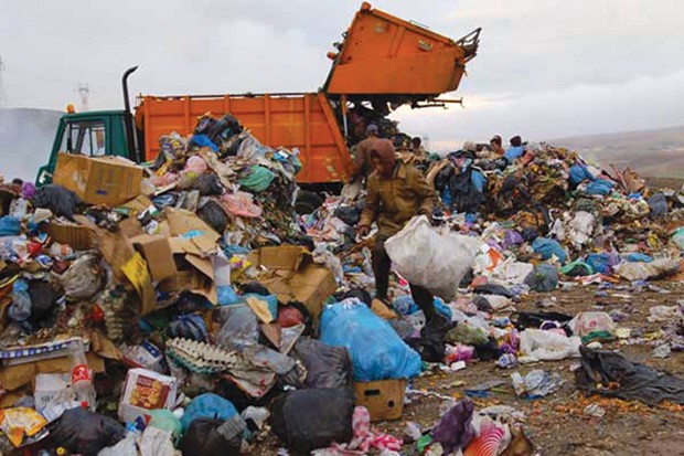 Béni Saf (Aïn Témouchent) - ÉRADICATION DE LA DÉCHARGE SAUVAGE DE GHAR RIBOUX: Le terrain sera utilisé pour créer un espace commercial